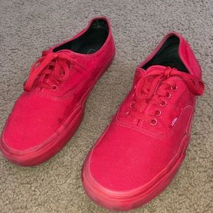 Men’s 12 All Red Vans